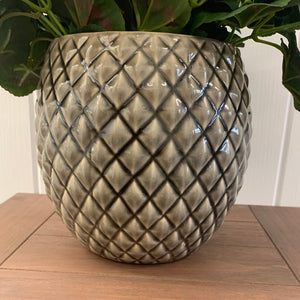 Round light Grey etched planter