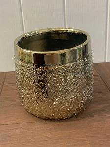 Rough gold planter